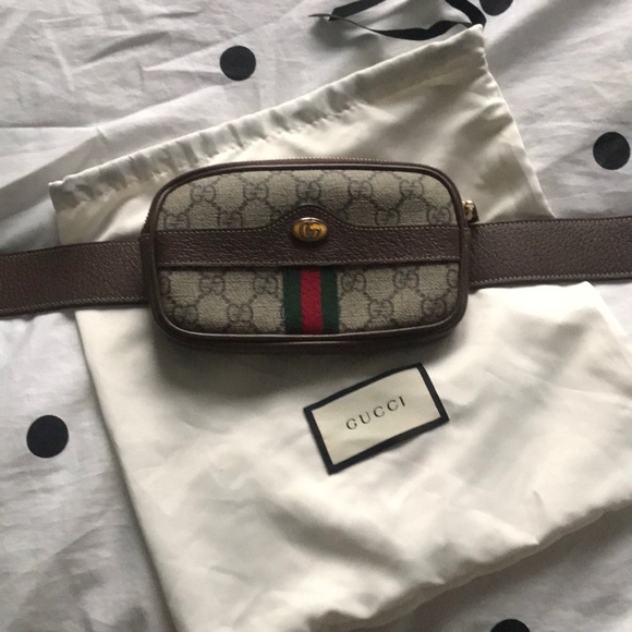 Gucci Handbags - Gucci Belt Bag size 95